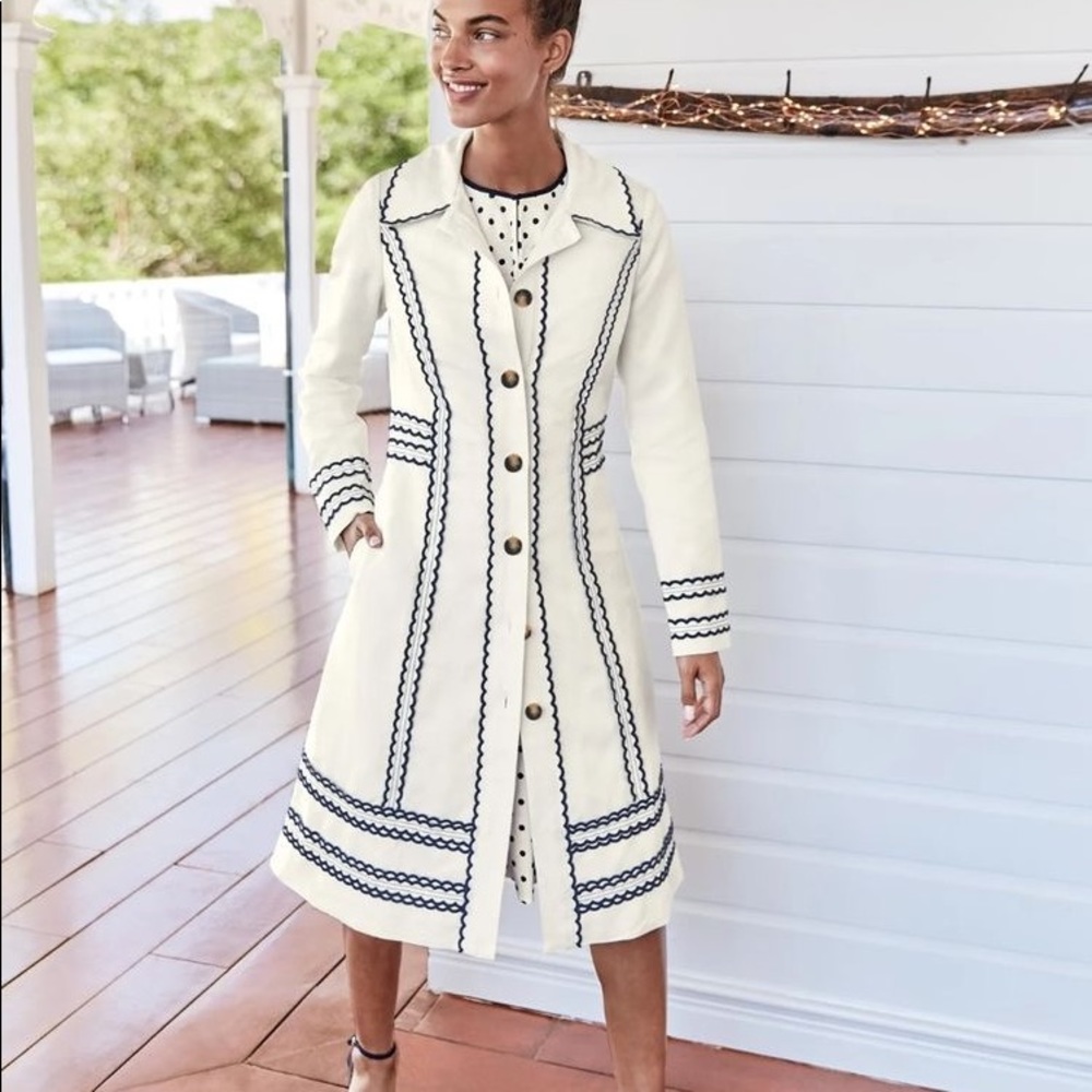 NWT Boden Agar Scallop Coat